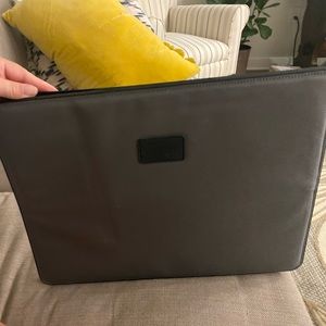 Tumi hard laptop case